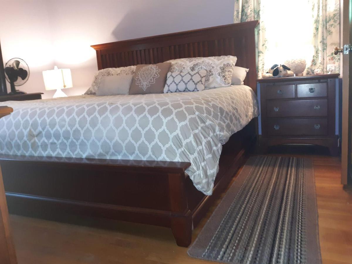 Bed and Breakfast Quiet, Clean House W/ Steel Balls Richmond Exteriér fotografie