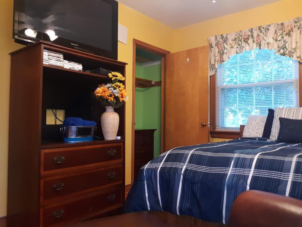 Bed and Breakfast Quiet, Clean House W/ Steel Balls Richmond Exteriér fotografie